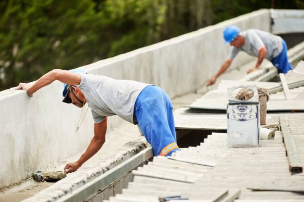 Best Specialized Insulation Services in Golden Hills, CA