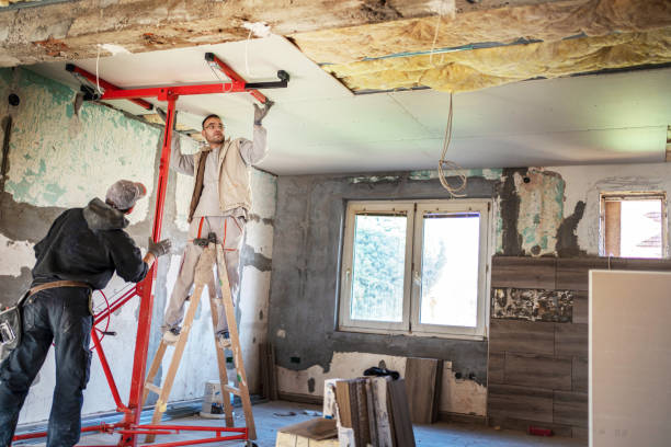 Best Spray Foam Insulation in Golden Hills, CA